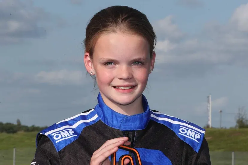 Girlpower Demi Beuving podium bij karting in Assen