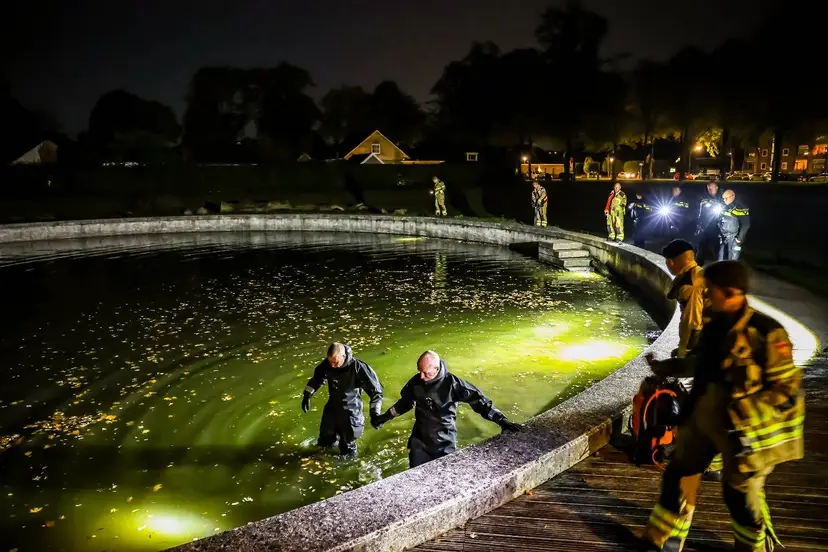 2026-10-21 zoekactie brandweer Emmen