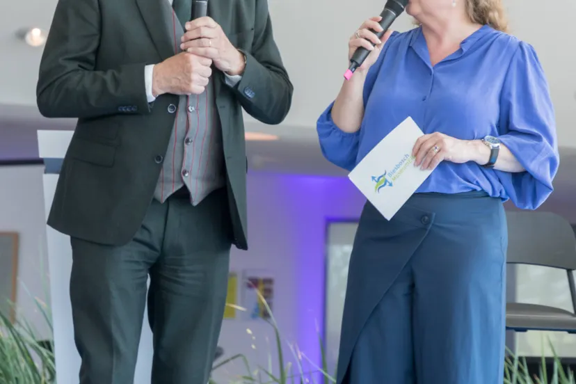 Voorzitter Yves de Boer - heropening paviljoens door Nancy Bijland