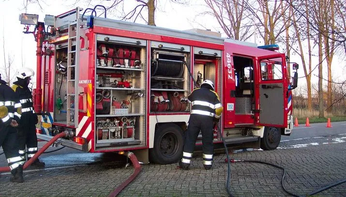 800px tankautospuit 715x408