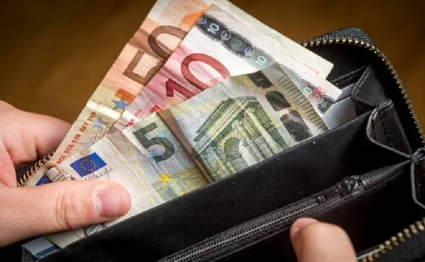 burger moet gemeente contant kunnen betalen