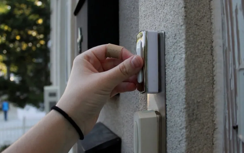 deurbel alexa laspisa flickr 915x518