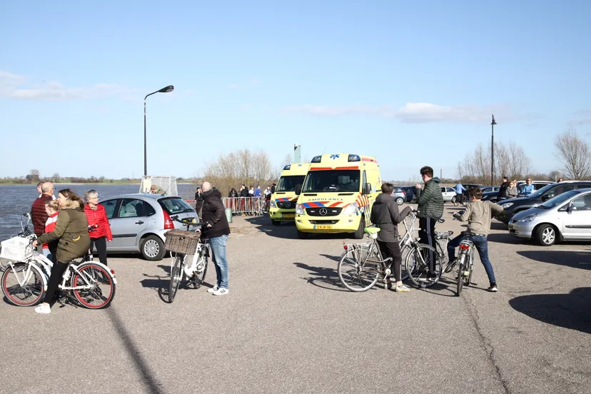 e2012ae1 e667 4da6 b144 37d37f90d327