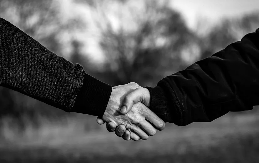 handshake 4040911 960 720