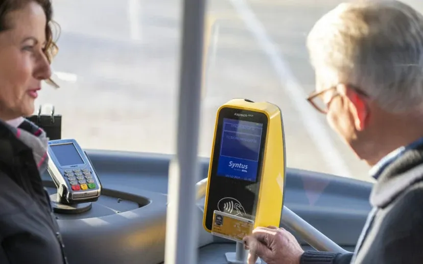 inchecken bus ervaar het ov 915x518 1 915x518 1