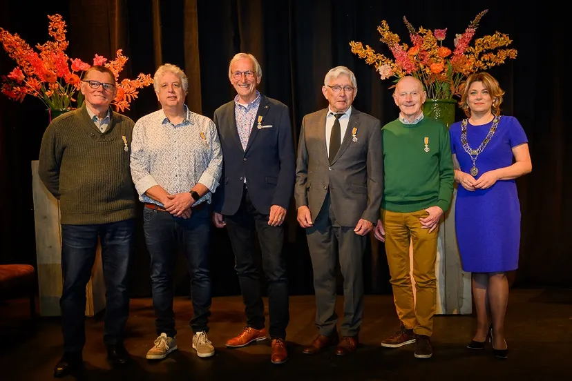 jvg gedecoreerden gemeente druten met burgemeester