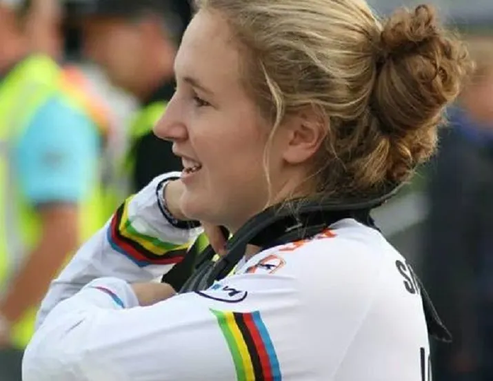 laura smulders portret