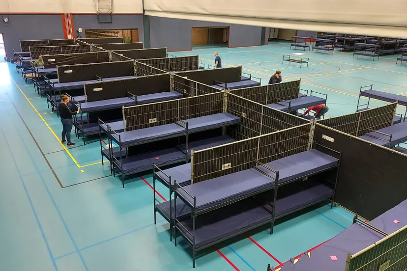 noodopvang beuningen opbouw