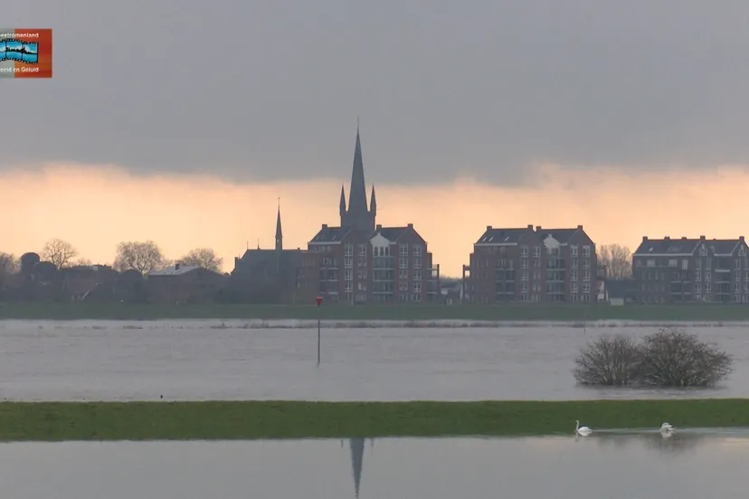 waal druten hoog water