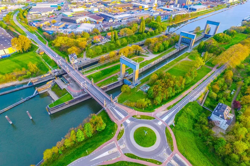 weurt sluiscomplex 1