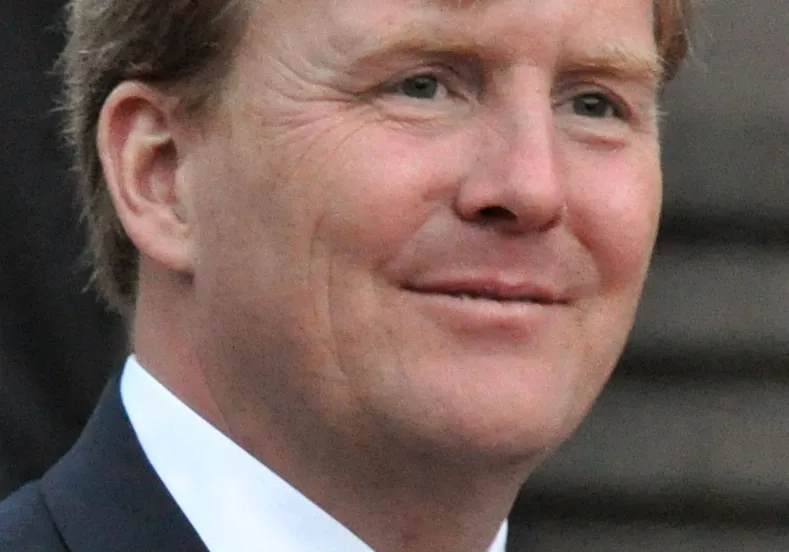 willem alexander royal wedding in stockholm 2010 cropped