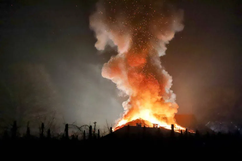 67697008 ebf5 4910 8a55 ce6bb073a6c3