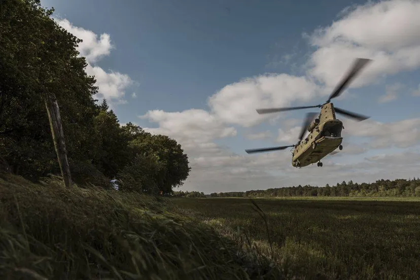helikopteroefening-koninklijke-luchtmacht-chinook