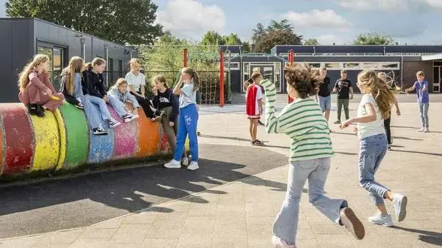 74799