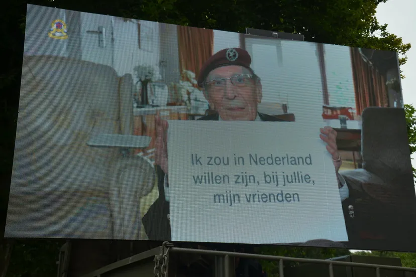 opening airbornemaand 2021 dm van hellesem 10 scaled