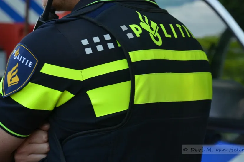 politie mei 2023 dm van hellesem 4 scaled