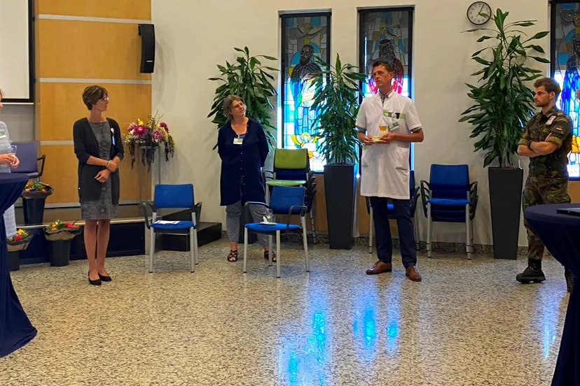 ziekenhuis gelderse vallei neemt afscheid van defensiepersoneel 2