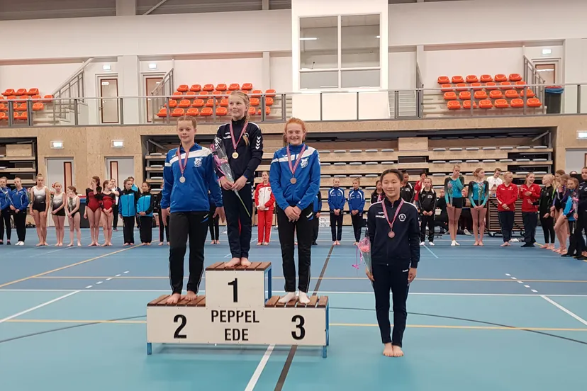 11 05 iris van den bos en amber koudijs