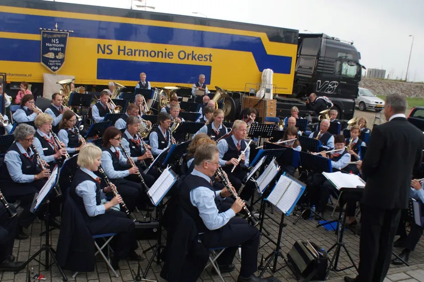 1149617 195500167290808 743052770 o