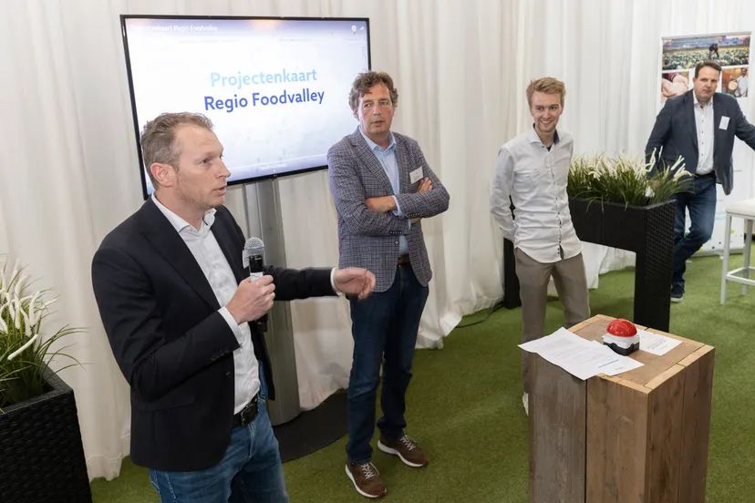 4427 4c9b5f909600b4b91ca470a3964250c7