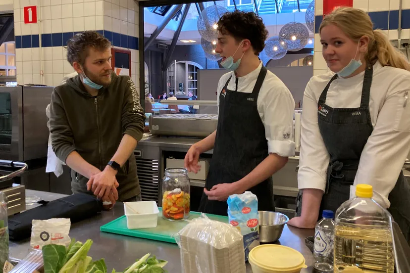 4427 ff8ae9c6a50694b30890579eddada076