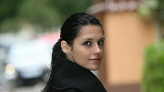 77b37888 f098 4b51 841c 6ec7506a9440