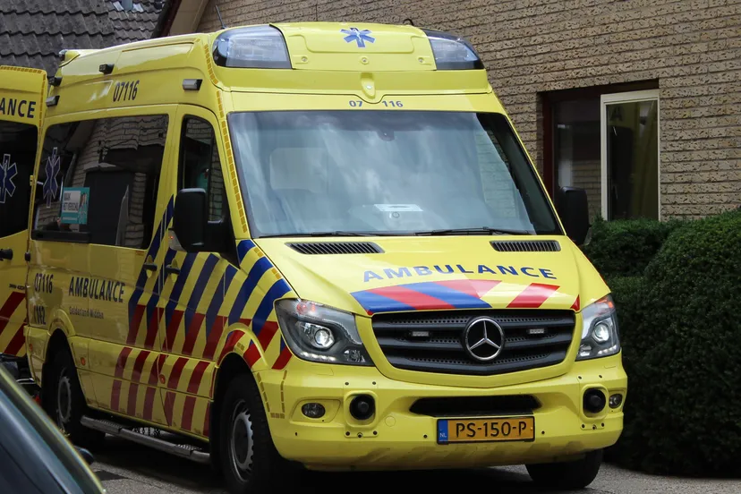 ambulance lunteren