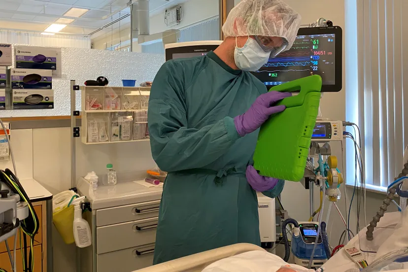 beeldbellen maakt menselijk contact mogelijk