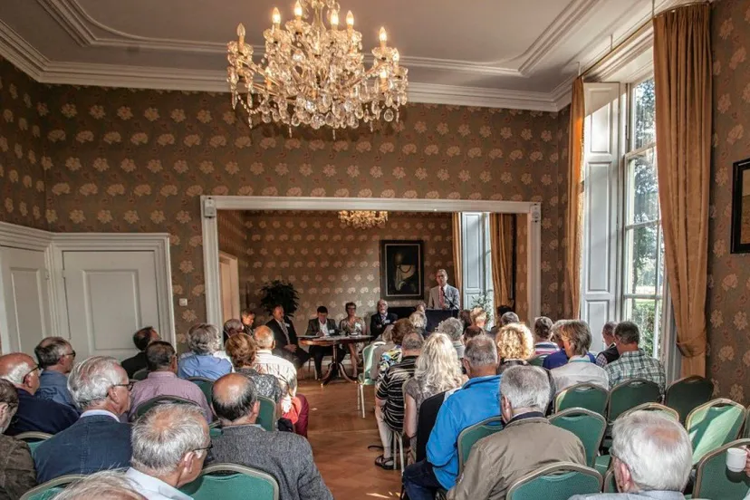 buurtspraak ede veldhuizen