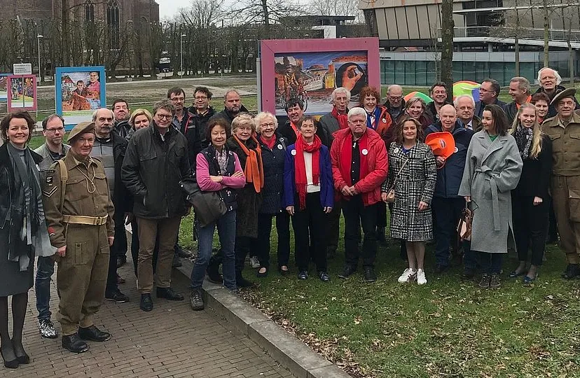 csm pb024 75 jaar vrijheid ede groepsfoto def1 d0aae3d175