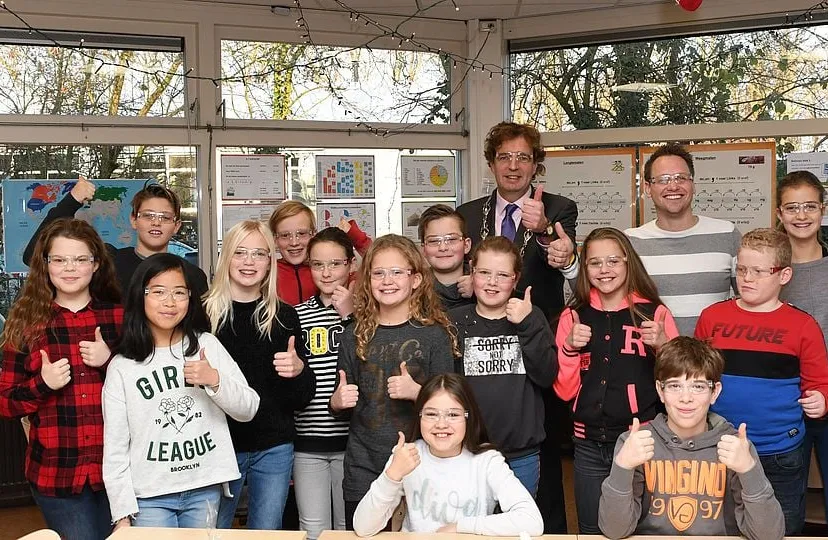 csm pb197 foto vuurwerkbrillen voor groep 8 86bf5692ef