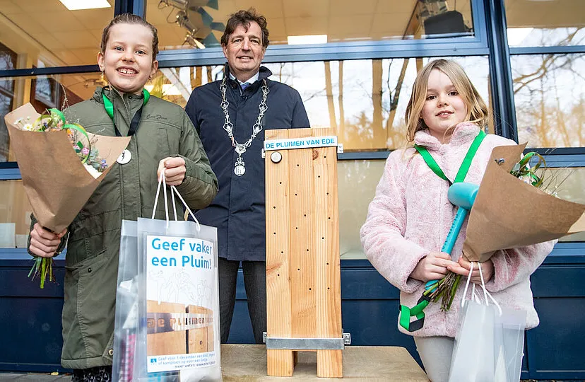 csm pluim mirre en vera 2 e0ede3f190