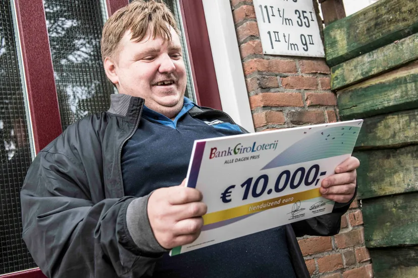 gert uit ede wint 10000 euro in bankgiro loterij 1