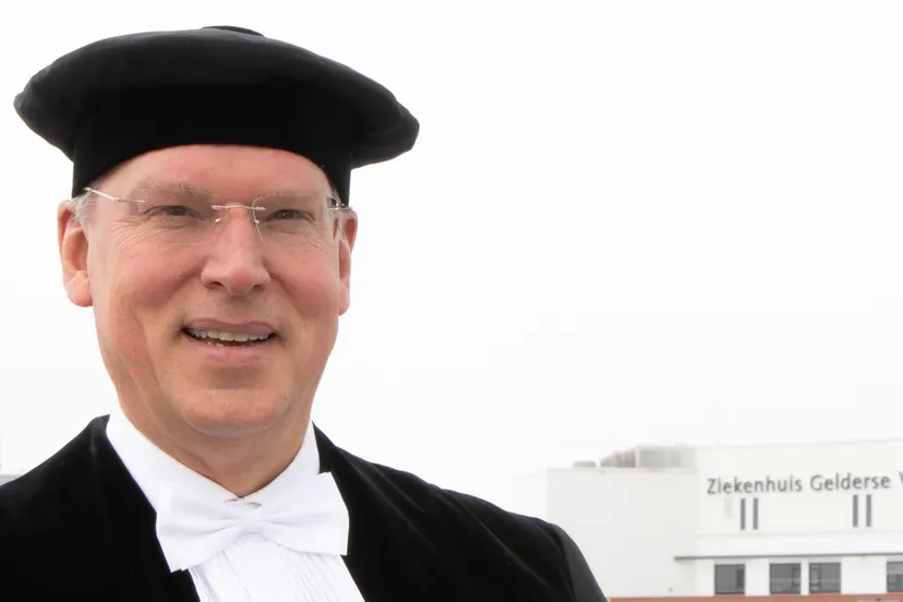 inaugurele rede internist intensivist en hoogleraar arthur van zanten