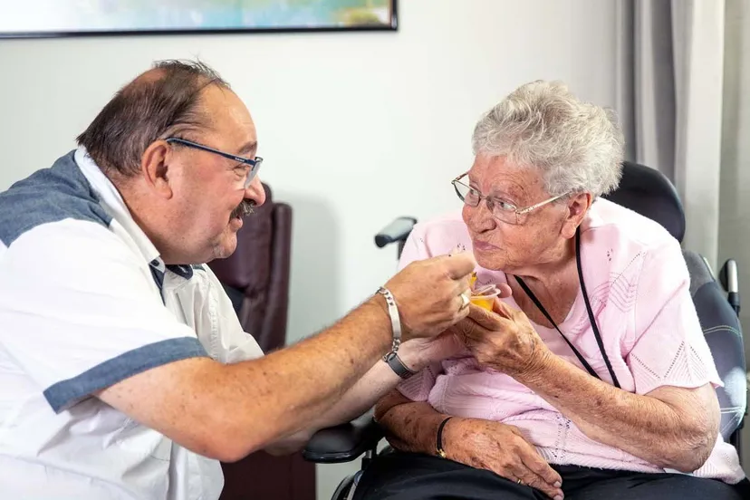 mantelzorgnl peter mollenbrok 9826 as