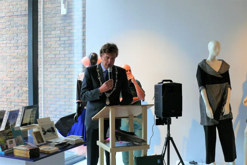 opening museu lunteren