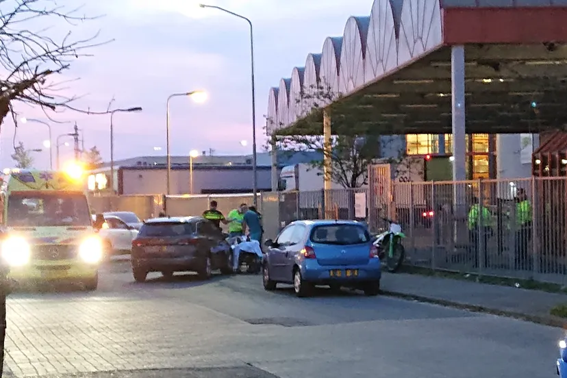 politie pakt motrrijder op