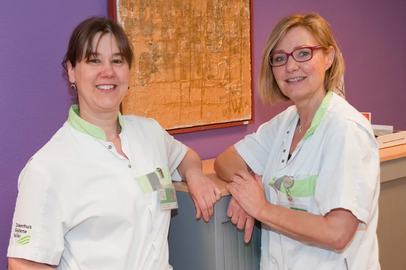 stomaverpleegkundigen sigrun klok en ellen van manen11