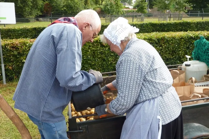 trapakkers ede aardappelen