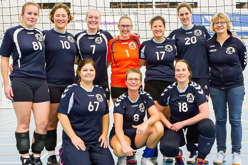 tweevv dames 4 met coach monica van der wal