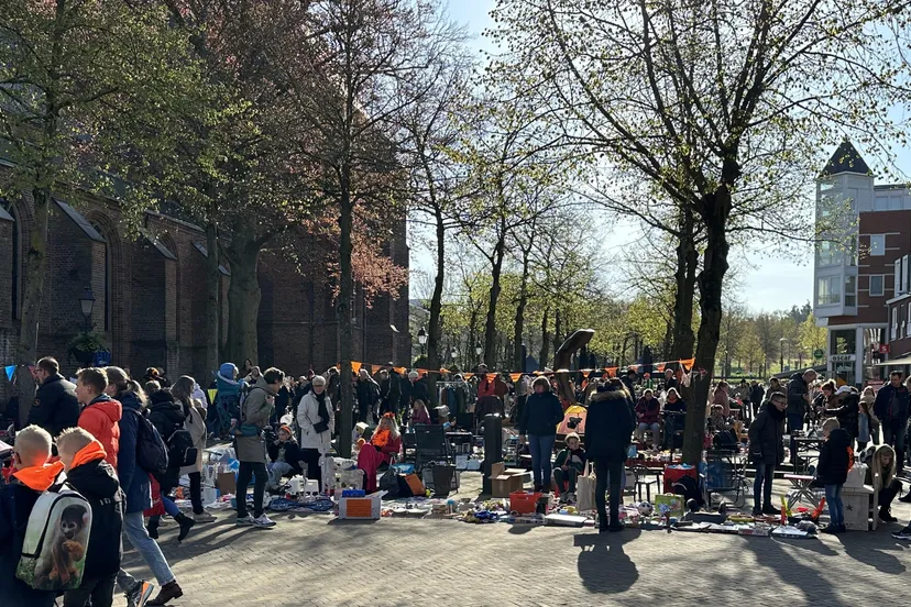 vrijmarkt 2