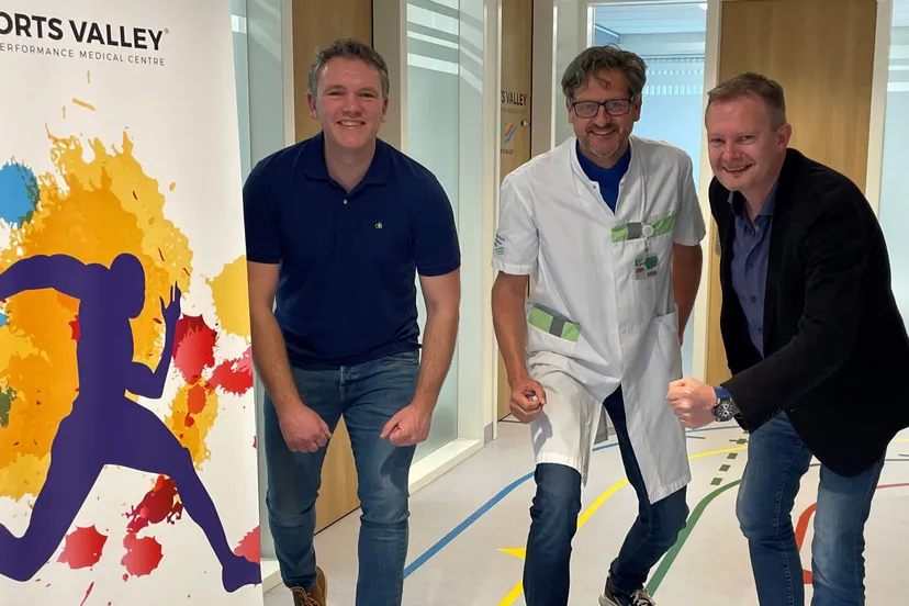 watson fysio sports valley van ziekenhuis gelderse vallei en rtc waterpolo ede in de starthouding voor de samenwerking rondom sportmedische zorg