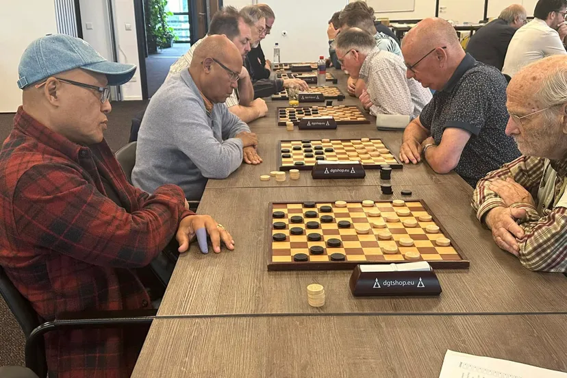 koninklijke nederlandse dambond facebook