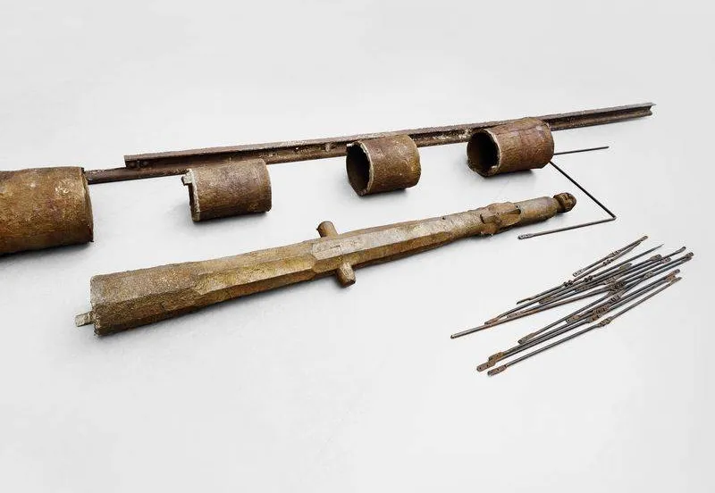 small km 122 176 joseph beuys strassenbahnhaltestelle tramhalte tram stop 1976