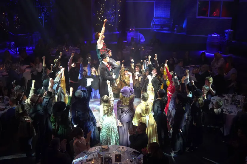 musicaldinnershow srooge pathe ede