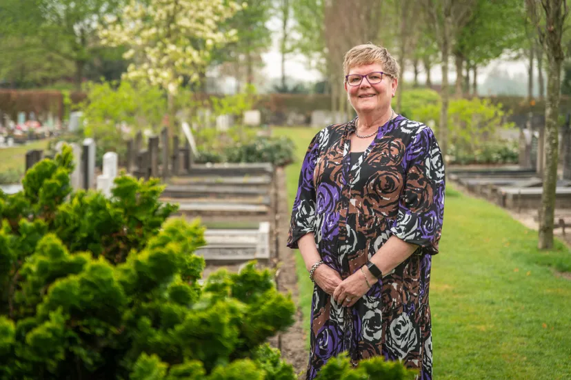 Alberta Vink001-Enhanced-NR