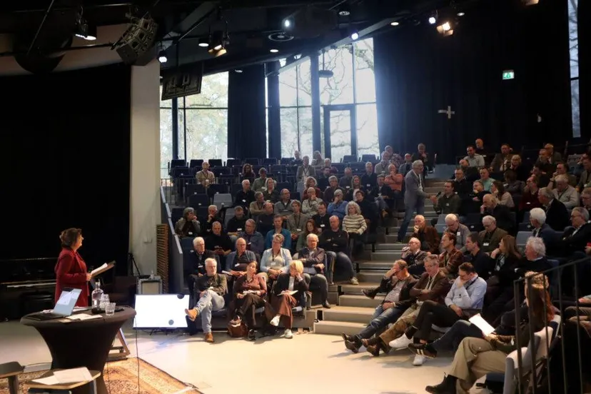 svdj-bijeenkomst-streekomroepen-1024x683