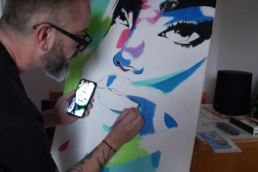 Monqeyface aan het werk