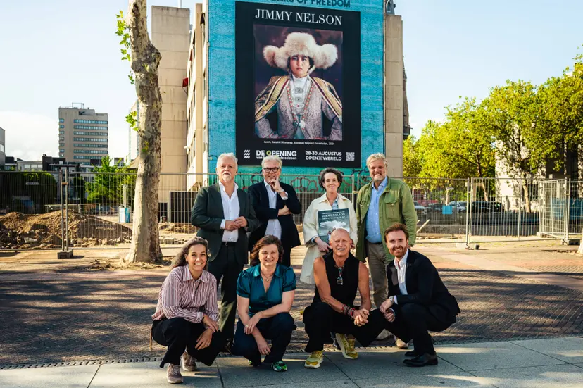 Jimmy Nelson onthult iconisch kunstwerk
