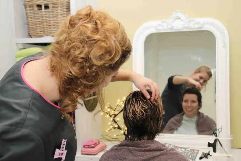 02en haarmode liesbeth